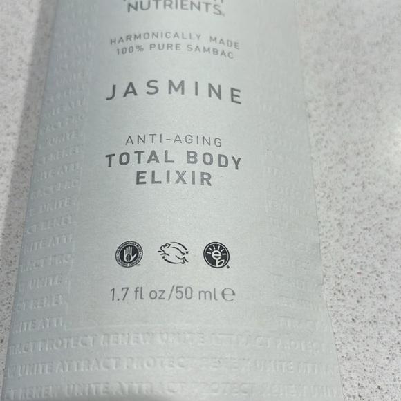 Intelligent Nutrients - Jasmine Total Body Oil / Elixir - 50ML BNWT - Picture 8 of 10